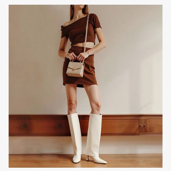 Cream Foldover Leather Heeled stiletto boots - Picture 2 of 10